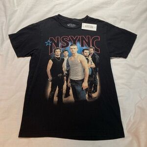 *NSYNC Limited Edition 2019 Vol. 3 T-shirt! Men’s size small, New!